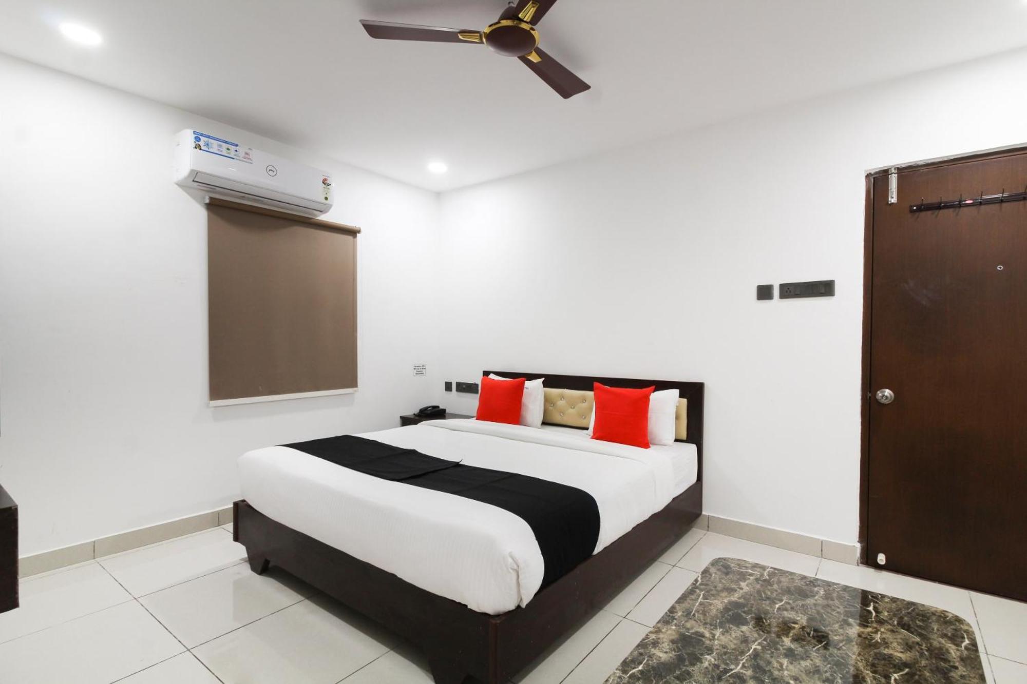 Super Mythri Hotel Near By Ecil, As Rao Nagar, Sainikpuri Maula Ali Zewnętrze zdjęcie