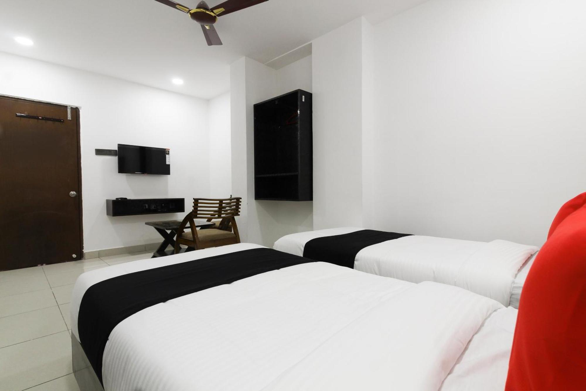 Super Mythri Hotel Near By Ecil, As Rao Nagar, Sainikpuri Maula Ali Zewnętrze zdjęcie